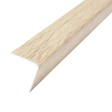 Угол ПВХ Дуб северный 20*20*2700